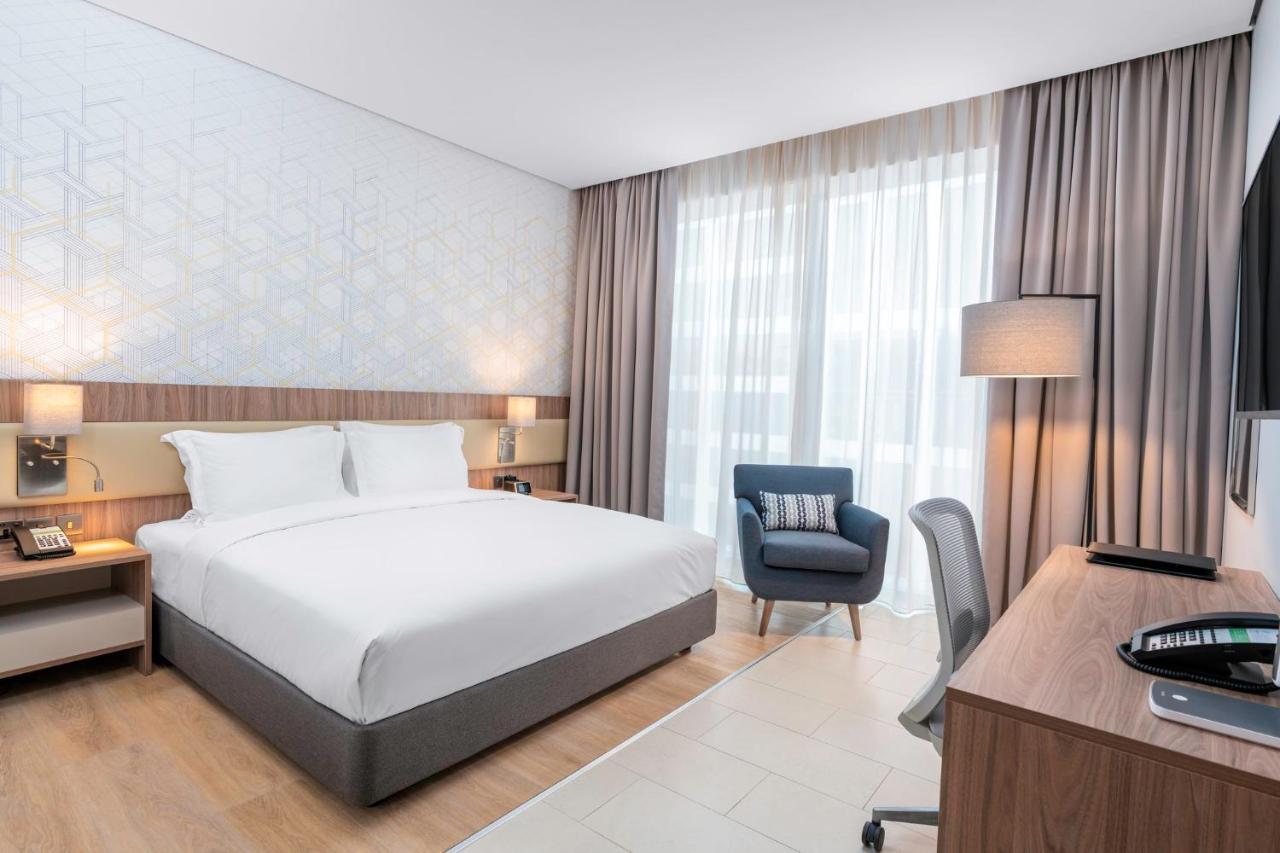 Holiday Inn & Suites Al Jubail By Ihg Al Fanatir Exterior foto
